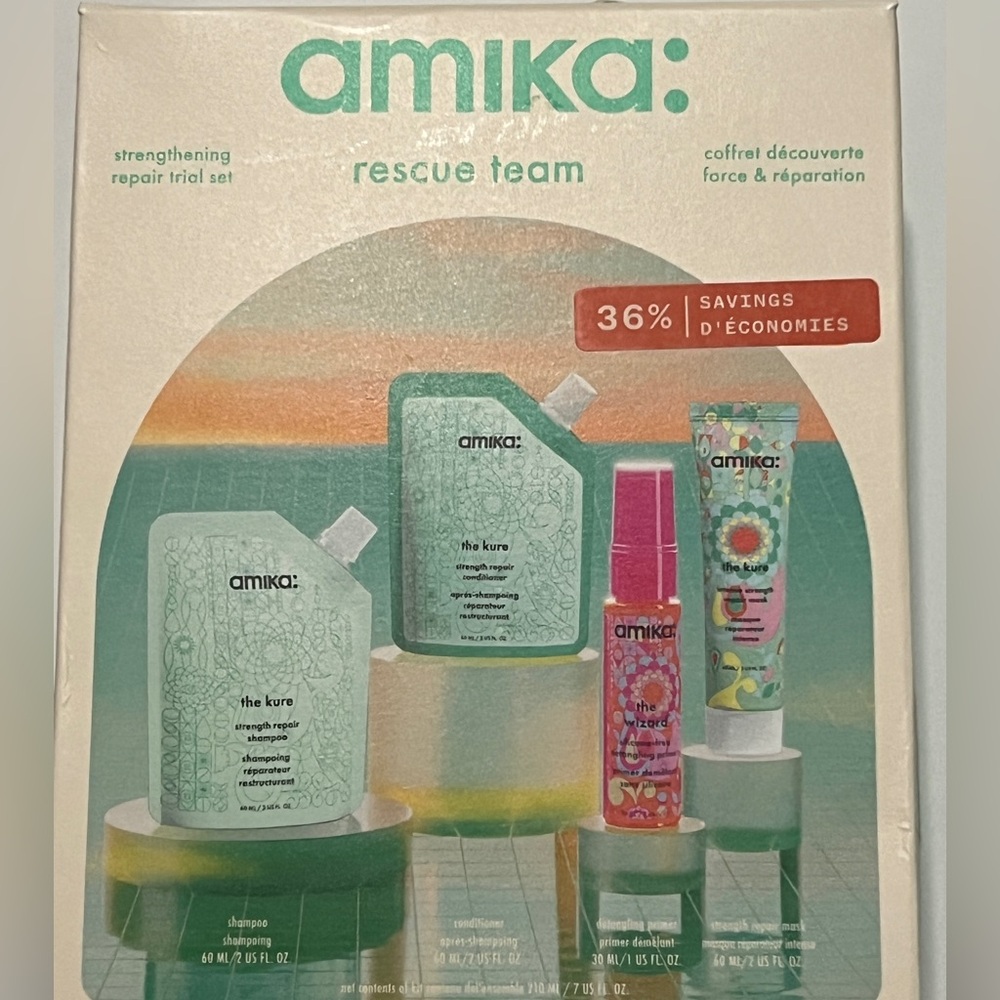 Clinique + Amika Healthy Skin and Rescue Bundle - Picture 9 of 9